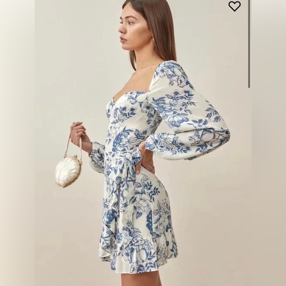 Reformation cammi dress - Picture 3 of 16